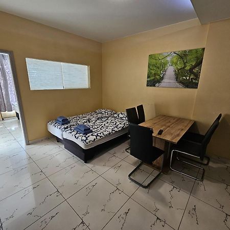 זאגרב Royal Apartments & Rooms מראה חיצוני תמונה