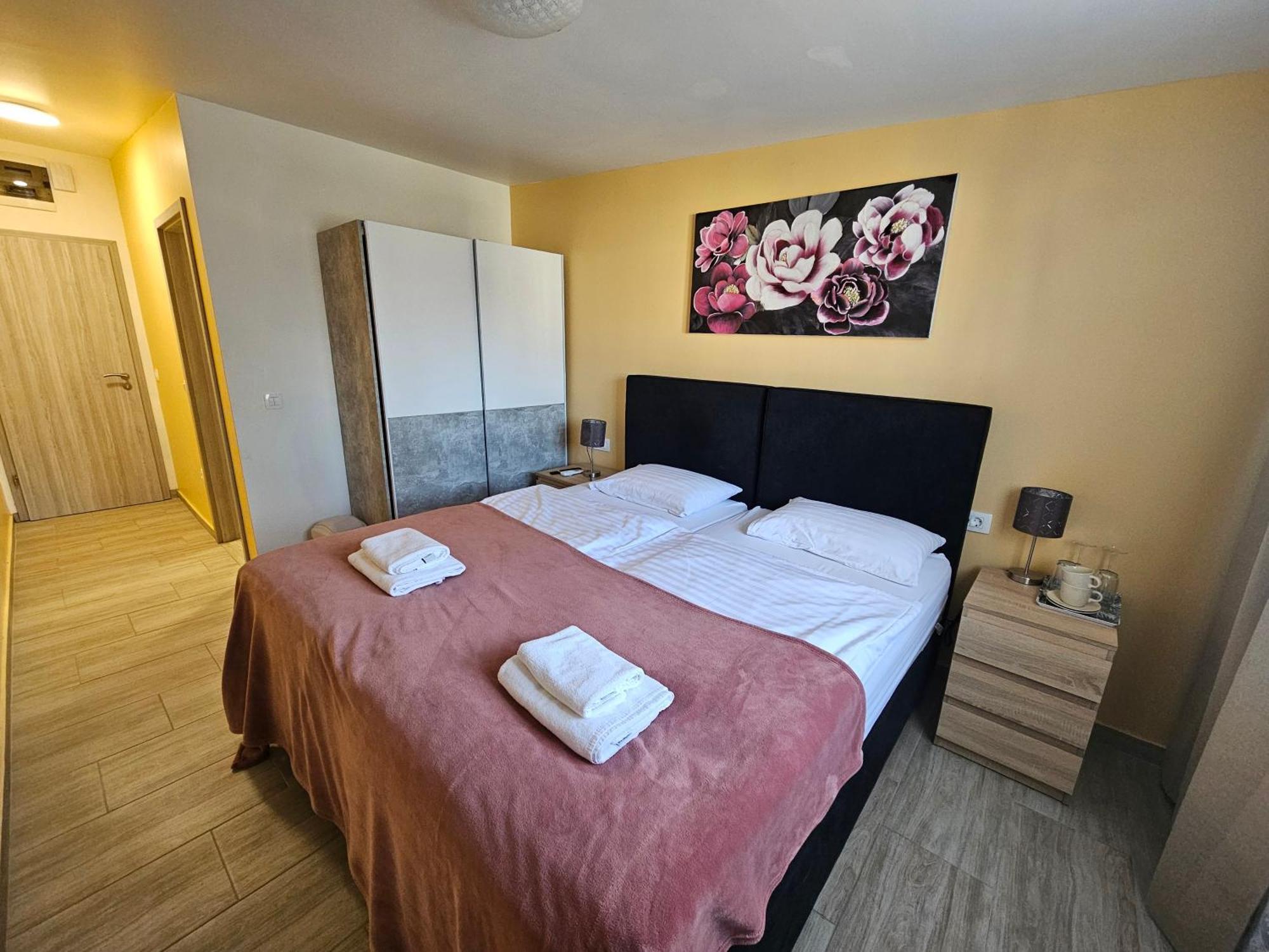 זאגרב Royal Apartments & Rooms מראה חיצוני תמונה