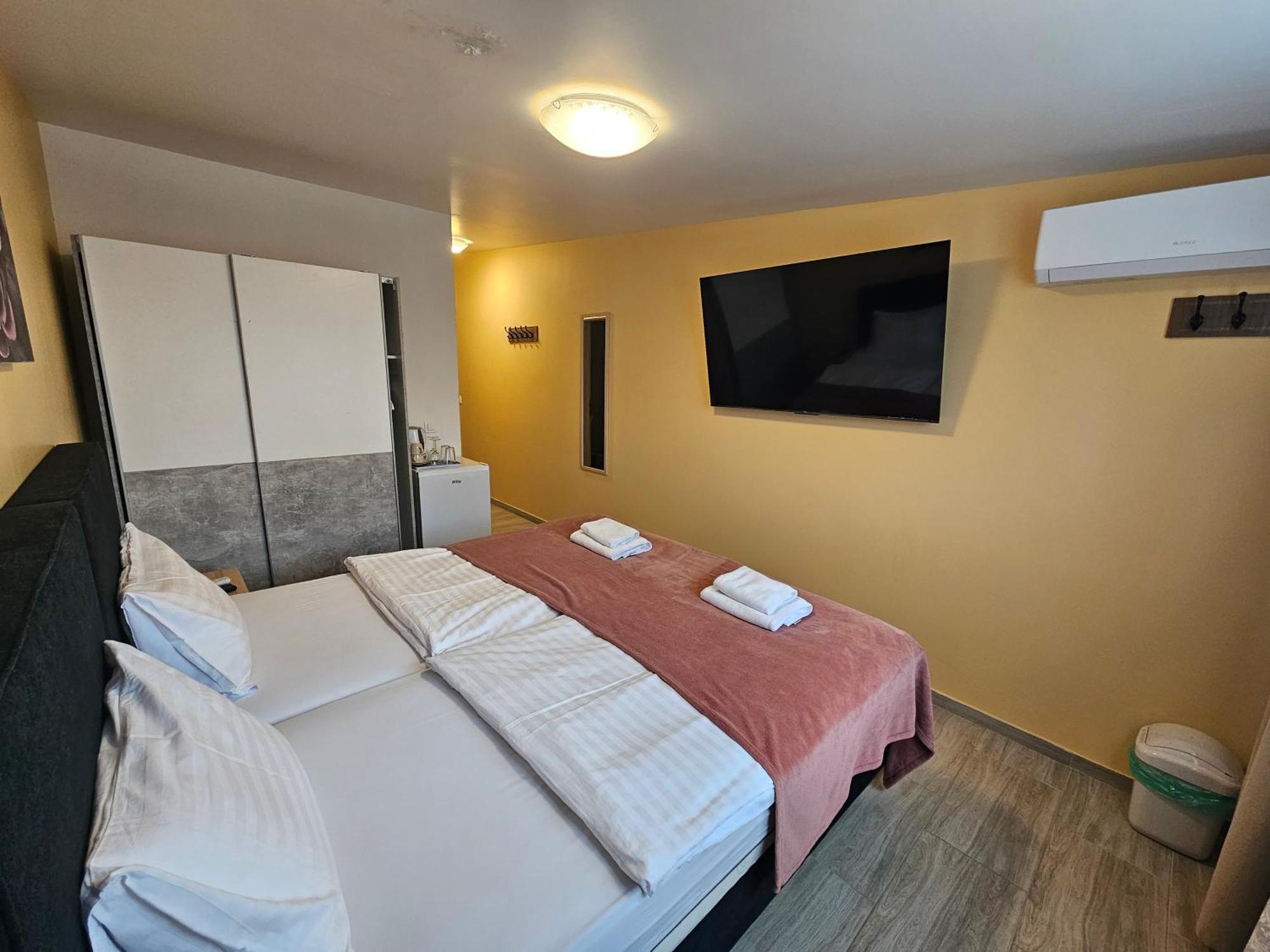 זאגרב Royal Apartments & Rooms מראה חיצוני תמונה